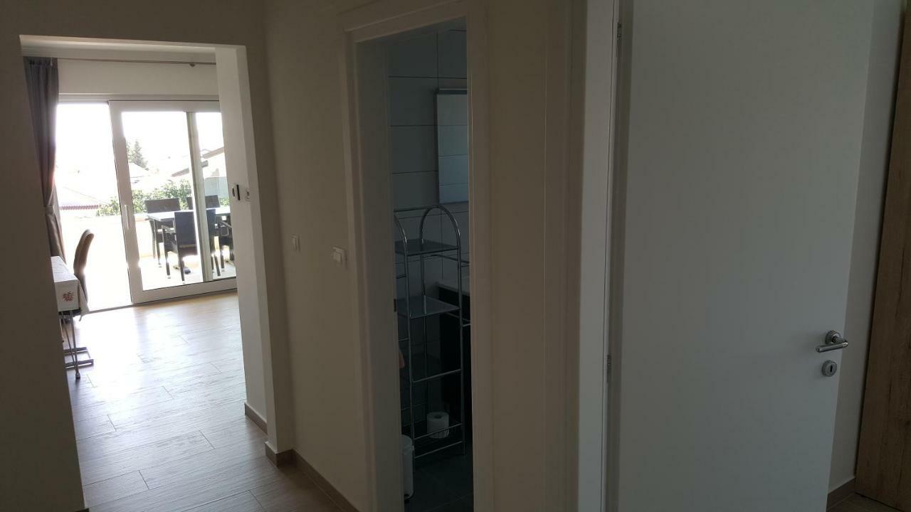 Apartmani Krajinovic Krk Town Εξωτερικό φωτογραφία