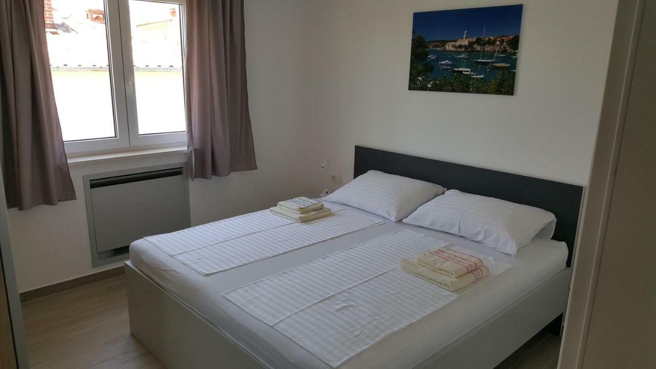 Apartmani Krajinovic Krk Town Εξωτερικό φωτογραφία